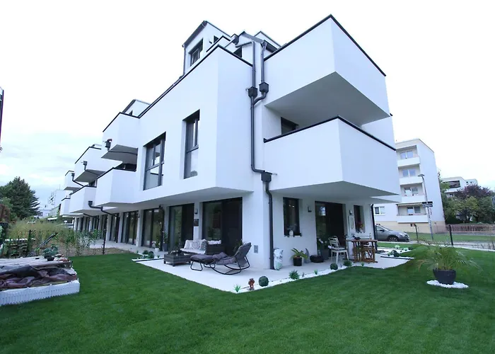Apartment Danube Vienna